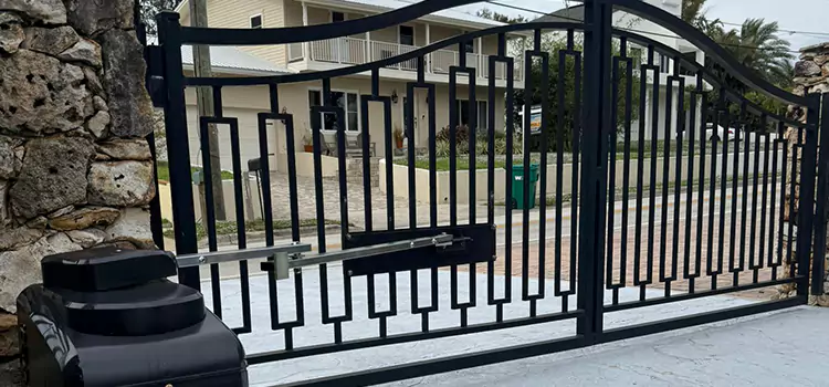 Swing Gate Opener with Keypad Fargo
